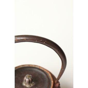 龍寿堂 浄寿 丸形鉄瓶 湯沸 銀摘蓋　M443 