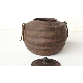 やつれ 鉄釜　M444 