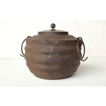 やつれ 鉄釜　M444 