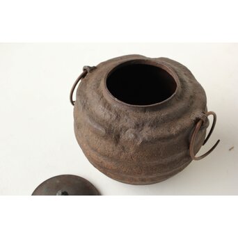 やつれ 鉄釜　M444 