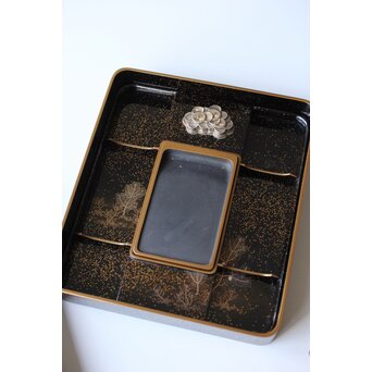 吉祥図 蒔絵硯箱　Q373 