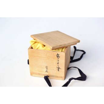 鈴谷鐡五郎 秋草に虫 蒔絵棗　Q374 