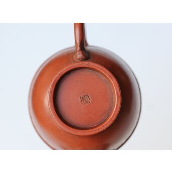 片岡二光 常滑焼 後手朱泥急須　P517 