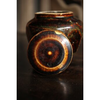 朝鮮李朝 飴釉蓋付面取壺　P523 