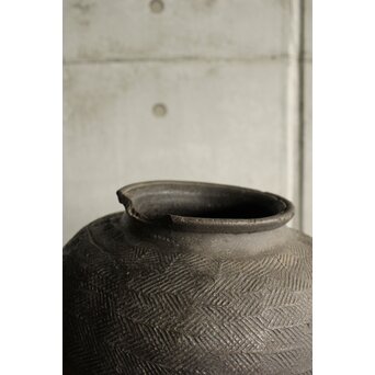 須恵器系 壺　P528 