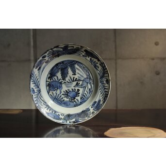 古染付 鹿図 染付七寸皿　P539