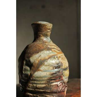 熊野九郎右衛門 熊志乃 汲古 徳利 共箱 おまけのぐい呑み付き　P540 