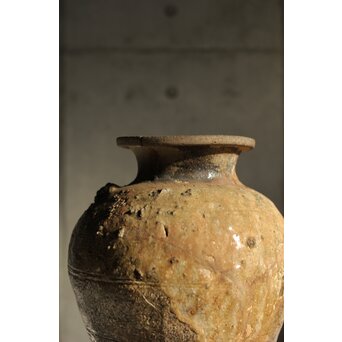 古常滑 三筋壺　P542 