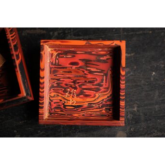 石川確治 堆漆彫漆【胡蝶】香合　Q379 