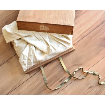 寛哉作 春日鹿曼荼羅蒔絵 硯箱　Q380 