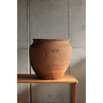 琉球 宮古島土器か 櫛目波状紋壺　P545 