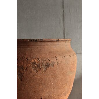 琉球 宮古島土器か 櫛目波状紋壺　P545 