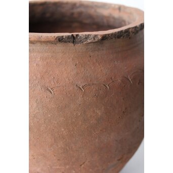 琉球 宮古島土器か 櫛目波状紋壺　P545 