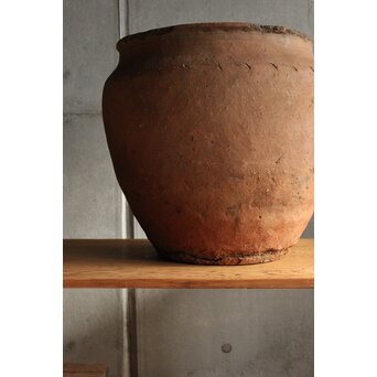 琉球 宮古島土器か 櫛目波状紋壺　P545 