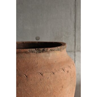 琉球 宮古島土器か 櫛目波状紋壺　P545 