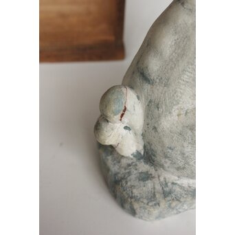 飛田朝二郎【霊狗】翡翠石彫か　U377 