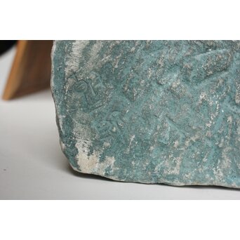 飛田朝二郎【霊狗】翡翠石彫か　U377 