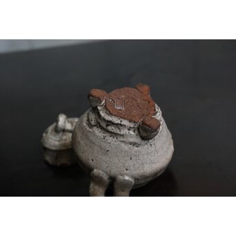 灰釉 手捻香炉　P554 