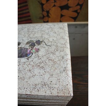 卵殻張重箱　Q385 