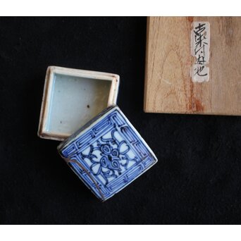 清朝期 新渡 染付 青花香合　P556