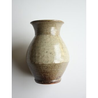 島岡達三 象嵌壺　P563 