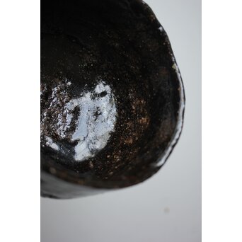 加納白鴎「古霊」手捻黒茶碗 共箱　P564 