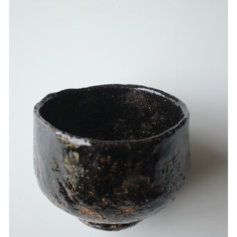 加納白鴎「古霊」手捻黒茶碗 共箱　P564 