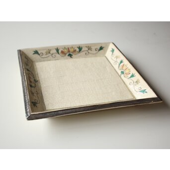 美術商 貴多川箱 醍醐窯 島荷平造 楽きく唐草四方皿　P566 