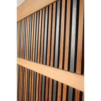 鉄格子の堅牢蔵戸　W0211 