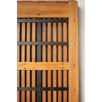 鉄格子の堅牢蔵戸　W0211 