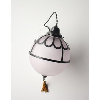 紫色ガラス 菊金具球体電笠　A0515