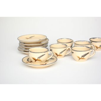 新開寛山 草絵 洋茶碗　P572