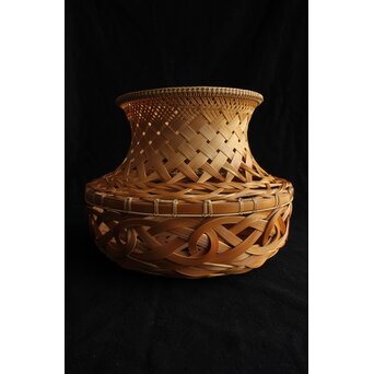 飯塚小玕斎 束編鮑結白錆花籃 銘「濤聲」　U388 