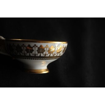 セーブル陶磁器 1815年～ ナポレオン～ルイ18世時代 金彩ティーカップ　P602 