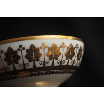 セーブル陶磁器 1815年～ ナポレオン～ルイ18世時代 金彩ティーカップ　P602 