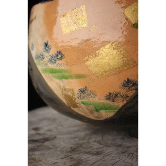 三浦乾也 金銀彩若松図風炉　P608 