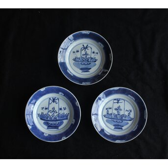 古染付 花籠 梅花氷裂紋 七寸皿 五客　P620