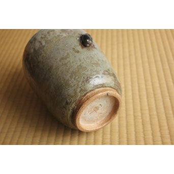 沼田一雅 陶彫 花瓶に虫　P631 