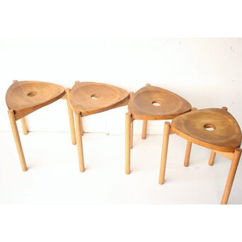 秋田木工 三角 スタッキングスツール 4脚1組　X633