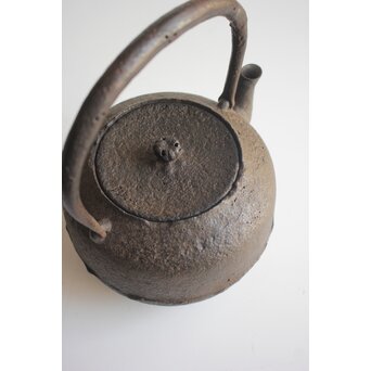 南部 盛岡 小泉仁左衛門 造 鉄瓶 共箱 / 仁左エ門釜 釜師　M484 