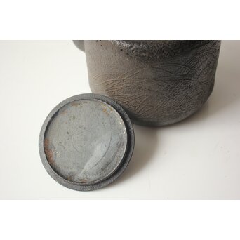 金沢鶴斎 南部 秋草紋鉄瓶　M486 