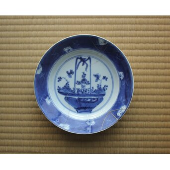 古染付 7寸皿 花籠文　P637