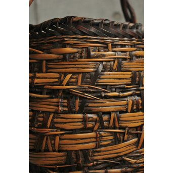 二代 飯塚鳳斎 白錆 古代雁尾形花籠　U419 