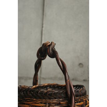 二代 飯塚鳳斎 白錆 古代雁尾形花籠　U419 