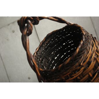 二代 飯塚鳳斎 白錆 古代雁尾形花籠　U419 