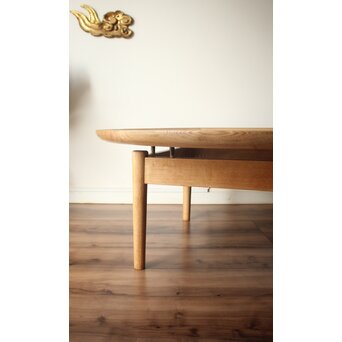 建築家邸宅使用 楢のテーブル　T484 