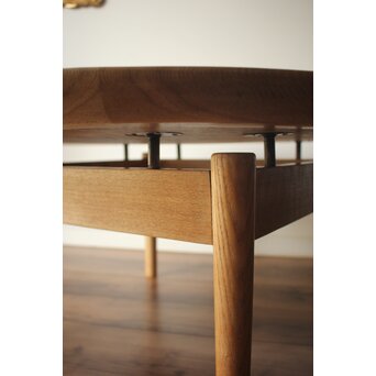 建築家邸宅使用 楢のテーブル　T484 