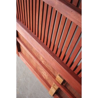 弁柄色 格子蔵戸　W0274 