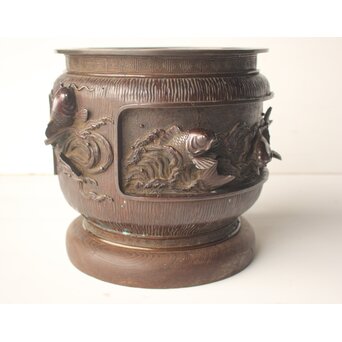 翠松亭梅や造 鋳造 鯉 銅火鉢一対　M493 