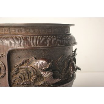 翠松亭梅や造 鋳造 鯉 銅火鉢一対　M493 